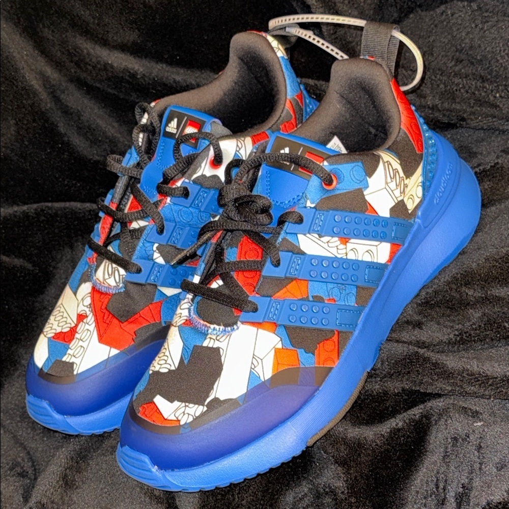 Adidas Kids Racer Lego Cloud White/Shock Blue/Red Sz 5.5 New